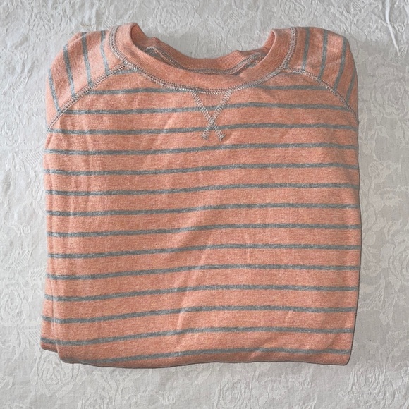 Eddie Bauer Tops - Eddie Bauer Crewneck Sweatshirt